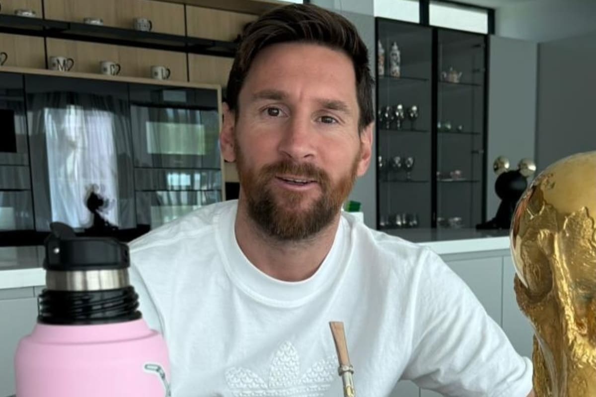 Lionel Messi se mostró con el músico argentino del momento y le cumplió el sueño