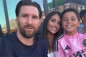 Lionel Messi se sacó una selfie con Antonela y Mateo, su hijo