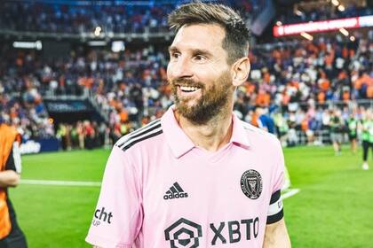 Lionel Messi, siempre feliz, en las canchas de los Estados Unidos