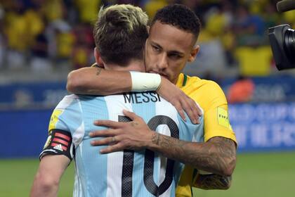 Le preguntaron a Neymar qué nombre le pondría a su bebé si fuera varón y sorprendió a todos con su fanatismo por Messi