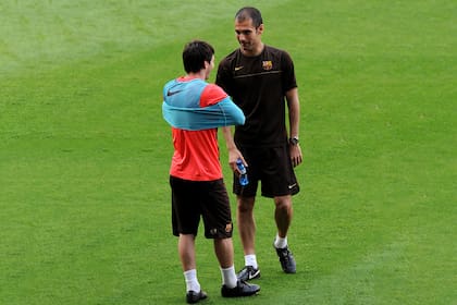 Lionel Messi y Pep Guardiola construyeron una gran relación en Barcelona, cuando el DT catalán consiguió una versión exuberante del crack rosarino
