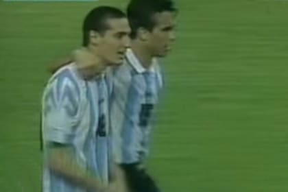 Lionel Scaloni celebra su gol ante Brasil, en el mundial sub 20 de Malasia 1997