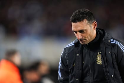 Lionel Scaloni, durante el partido de anoche