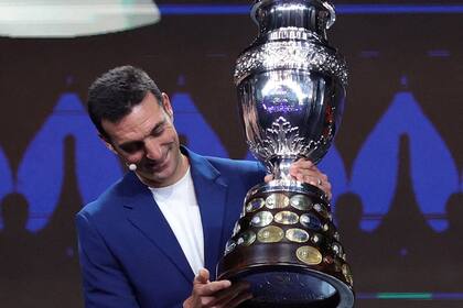 Lionel Scaloni, el DT de la Argentina se ilusionó con que la albiceleste pueda repetir el título en Estados Unidos 2024