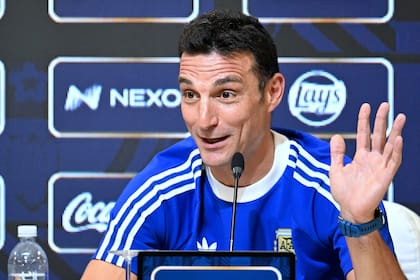 Lionel Scaloni en la conferencia de prensa de la selección argentina