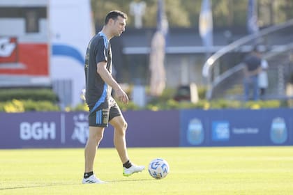 Lionel Scaloni, en la práctica abierta a la prensa de la selección, este martes