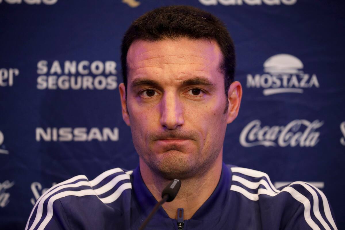 Lionel Scaloni en una conferencia de prensa en Israel, el 17 de noviembre de 2017