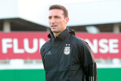 Lionel Scaloni, entrenador del seleccionado argentino, durante la práctica del jueves en el campo de entrenamiento de Fluminense, en Río de Janeiro.