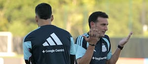 ¿Patea el tablero? Las pruebas de esquema y nombres de Scaloni para enfrentar a Inglaterra