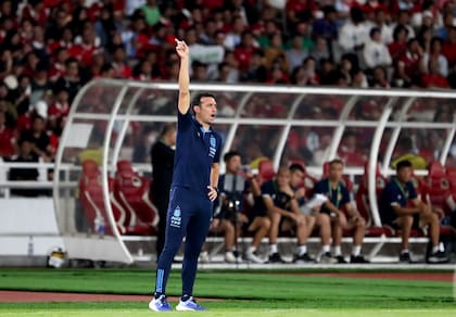 Lionel Scaloni no se relaja: vivió el partido amistoso con Indonesia como si fuera la final del Mundial