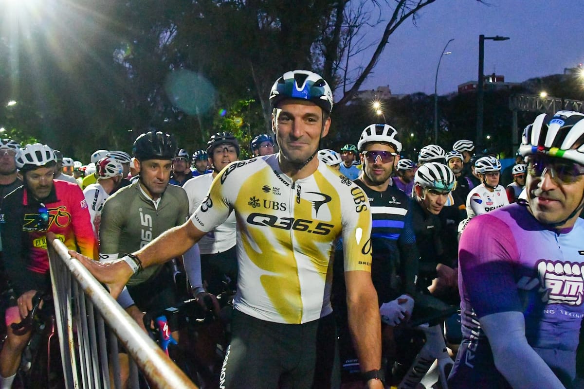 Lionel Scaloni pedaleó 129 kilómetros por la Ciudad de Buenos Aires