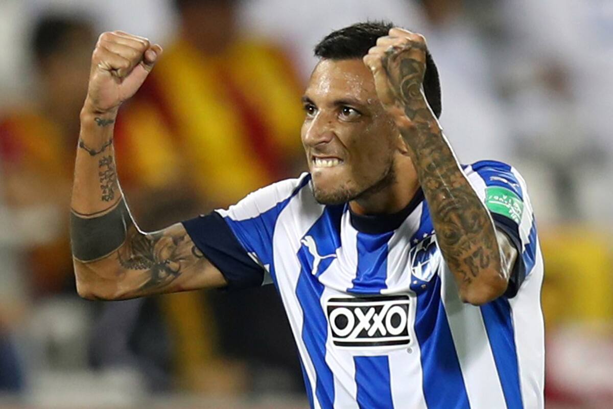 Lionel Vangioni, luego de convertir su gol, que abrió la cuenta en el partido entre Monterrey y Al-Sadd, por el Mundial de Clubes.