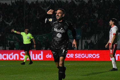 Lisandro López, contra viento y marea