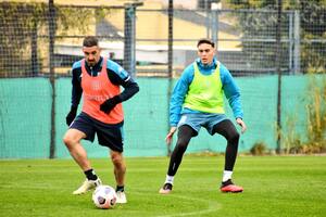 Lisandro López, de regreso en uno de los últimos entrenamientos en Racing antes del arranque del Torneo 2021