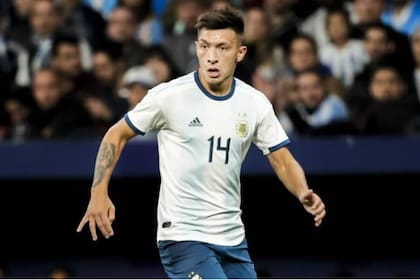 Lisandro Martínez, defensor de Ajax, es uno de los convocados por Scaloni debido a que Nicolás Tagliafico llega tocado