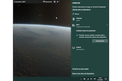 Listado de equipos disponibles para proyectar y la opción para usar el teclado y el mouse de la máquina que va a proyectar