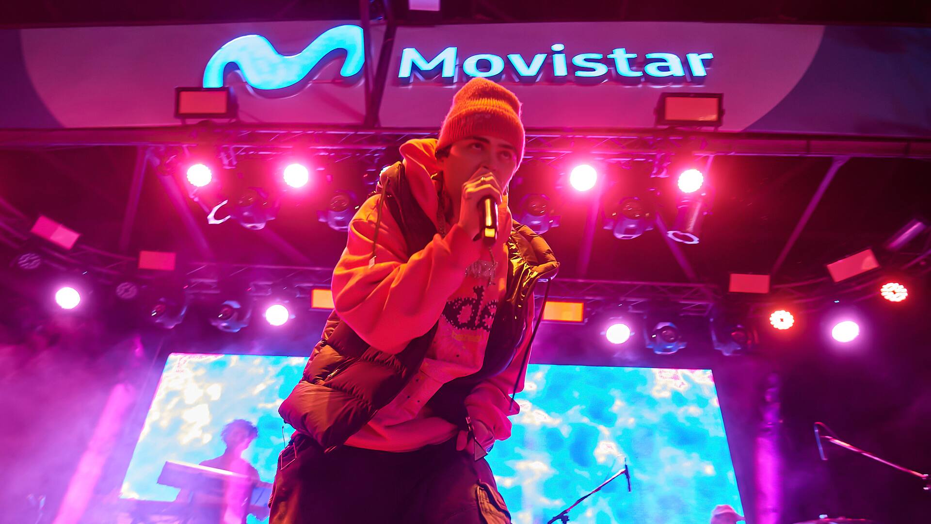 LIT killah fue el encargado de cerrar la noche con un show espectacular.