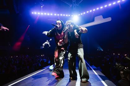Lit Killah y Paulo Londra cantaron "Protagonista" en la vuelta a los escenarios del cordobés.