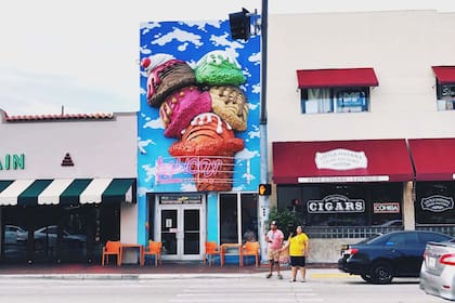 Little Havana es solo uno de los múltiples atractivos de Miami más allá de las playas
