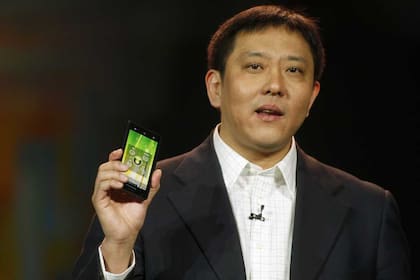 Liu Jun, responsable de la división móvil de Lenovo, durante la presentación del K800