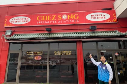 Liu Song, excampeón panamericano de tenis de mesa representando a la Argentina, vive en Francia, donde tiene un restaurante