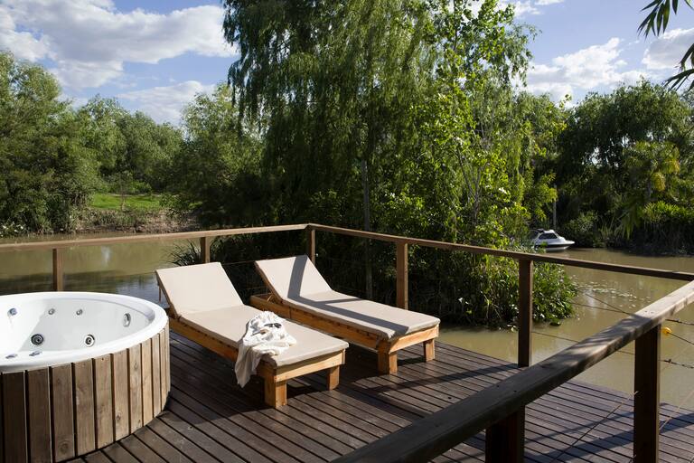 Living Casa Casuarinas Tigre