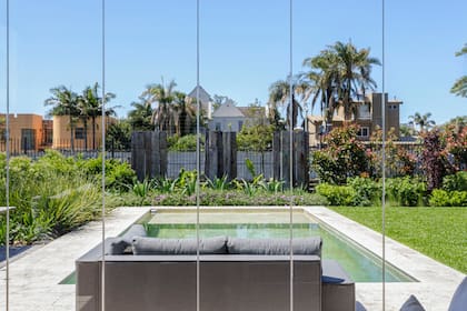 LIVING Casa en Barrio Los Cardos Estudio MMS