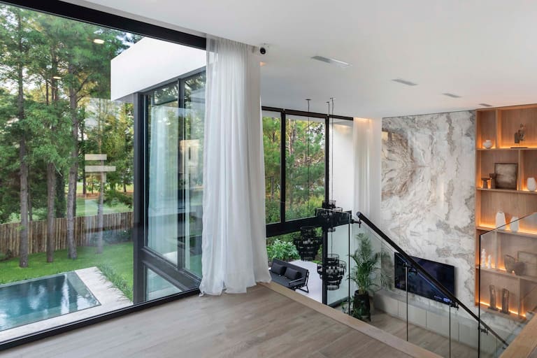 LIVING Casa Luana Sabrina Nerguizian