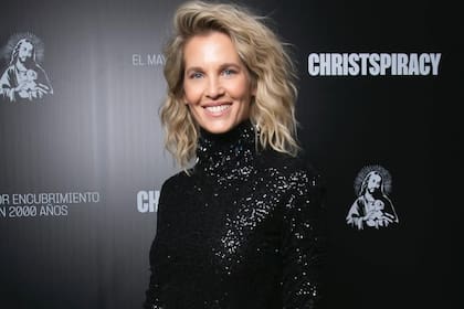 Liz Solari cambió rotundamente su look y ahora es guía espiritual