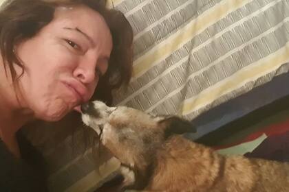 Lizy despidió con un tierno texto a Fruz, su compañera canina por casi 20 años