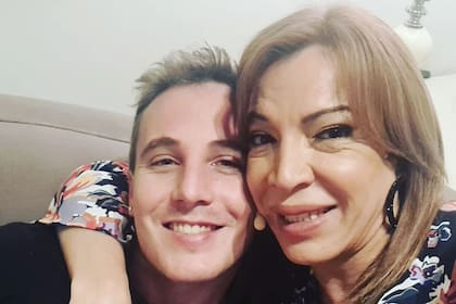 Lizy Tagliani y su futuro esposo, Sebastián Nebot