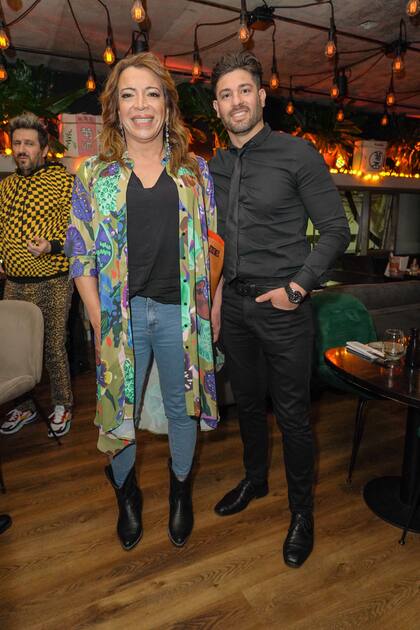Lizy Tagliani y su novio, Leo Alturria, dijeron presente en el evento