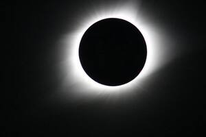 Llega el eclipse solar total más largo del siglo: cuándo ocurrirá y dónde verlo