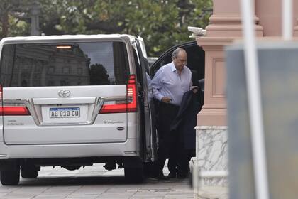 Llegada de ministros a Casa Rosada para reunión de gabinete. Guillermo Francos