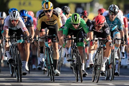 La undécima etapa del Tour de Francia tuvo un final áspero