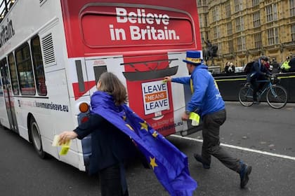 ¿Llegara el autobús del Brexit a su destino?