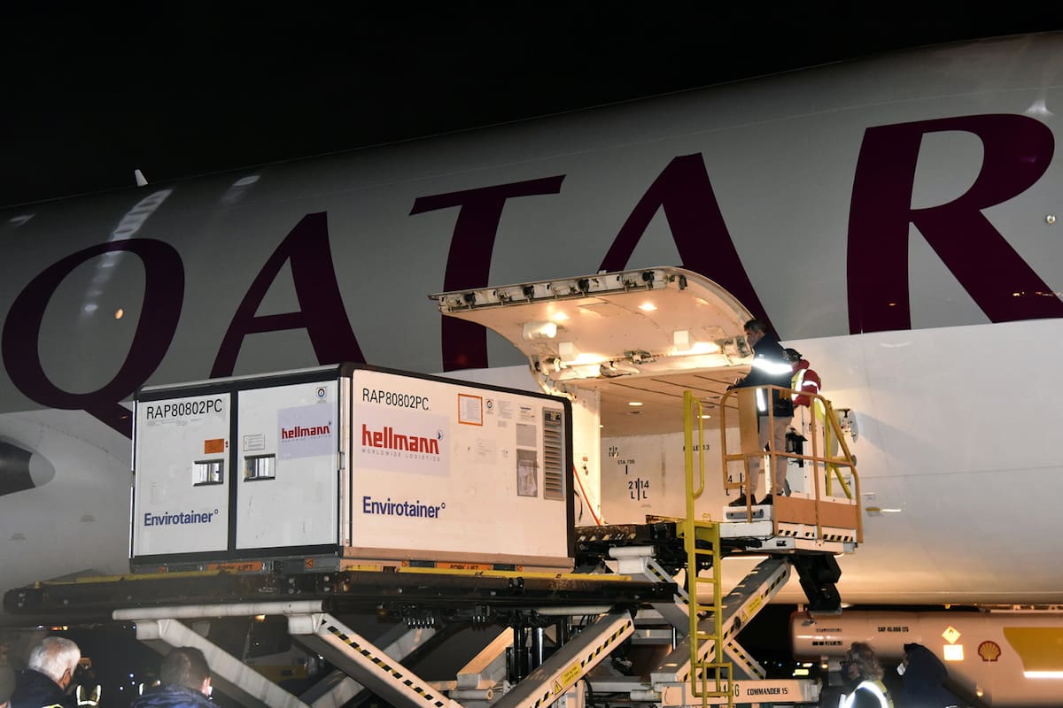 Llegaron 200.000 dosis de Cansino provenientes de China