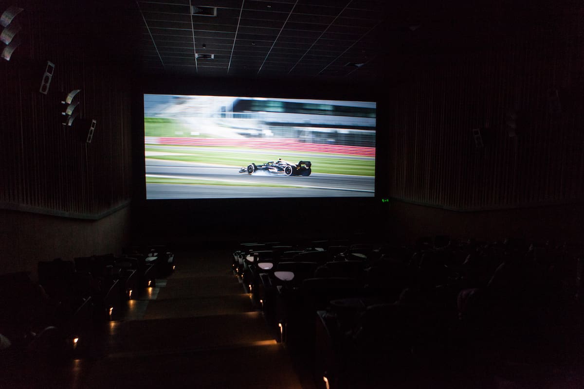 Llegó a los cines de Argentina, "F1:La Película".