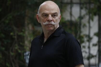 Llegó al país para presentar su nueva novela, fue declarado ciudadano ilustre y ya se prepara para ser cronista del Mundial