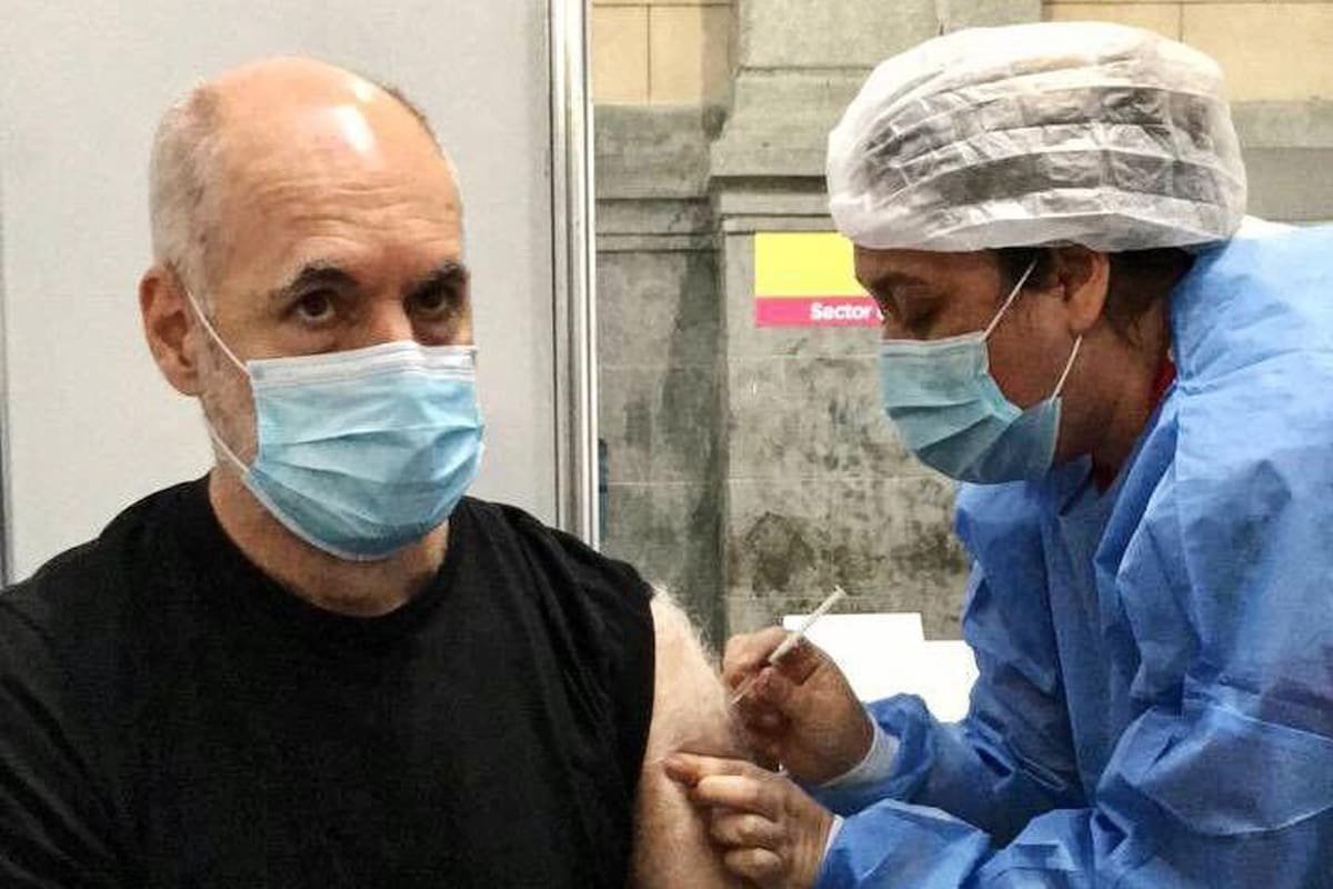 “Llegó el día”, tuiteó el jefe de Gobierno porteño, junto a fotos del momento de su inoculación en la Usina del Arte; “siempre dije que iba a hacerlo cuando me correspondiera”, agregó