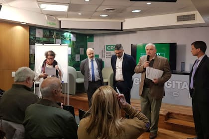Llerena, Esain, Guillermo Marchesi, presidente de la Fundación Expoterra, Vilella, y Luisoni