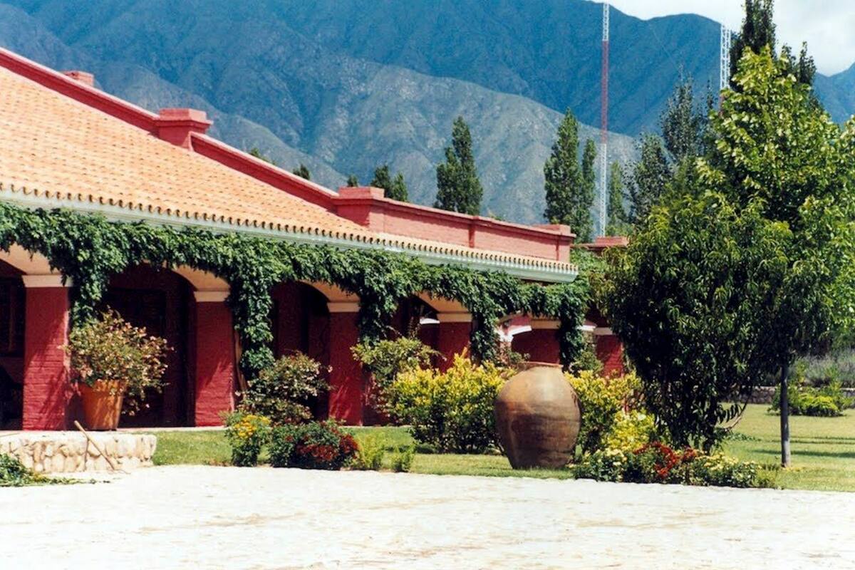 Lleva dos años desocupada y fue cedida al municipio de Anillaco para su explotación turística