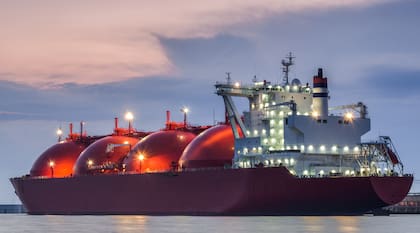 El 20% del comercio mundial de petróleo y el 25% del GNL pasa por el estrecho de Ormuz, eje de la nueva incertidumbre energética