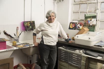"Lo aprendido, lo transitado me dio la oportunidad de hacer foco en lo que entiendo hoy como más urgente: facilitar las condiciones para el desarrollo de las prácticas artísticas contemporáneas", dice Romay