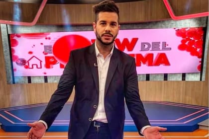 Lo comparaban con Tinelli y tenía futuro asegurado en TV, pero decidió correrse y empezar de nuevo