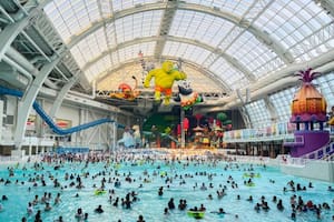 Lo más icónico de este centro comercial son los parques de diversiones