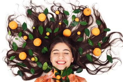 Lo que comemos se ve en nuestro cabello, según la experta.