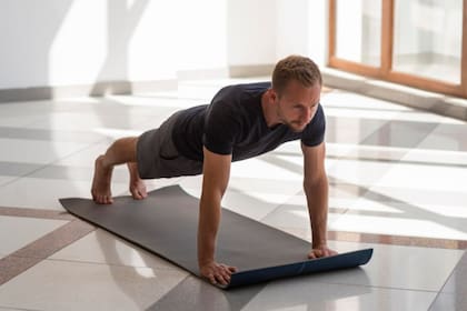 Lo que demuestra alcanzar 50 flexiones seguidas, según los especialistas