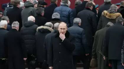 Lo que iba a ser una operación militar que solo implicaba soldados profesionales se complicó para el líder ruso.