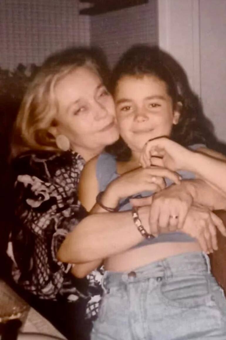 “Lo único que deseo es que no sufra, que su límite sea ese. Que se quede tranquila, que su memoria se le escapó porque se vino a vivir con cada uno de los que tuvimos la suerte de tenerla toda esta hermosa vida".
